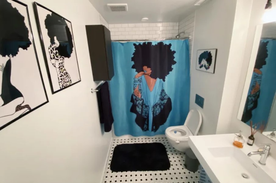 bathroom apartment cleaning