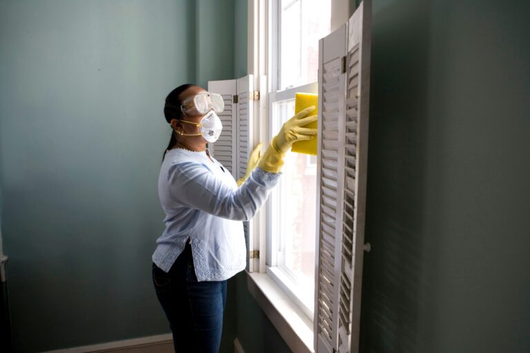 bedroom cleaning