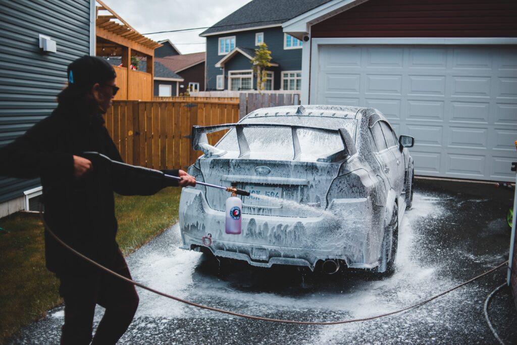Car pressure wash