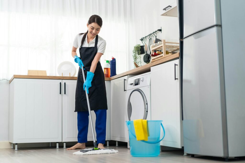 medical clean9ng services